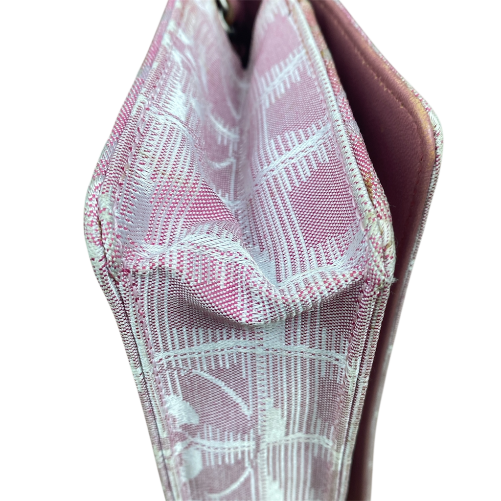 Chanel WOC — Toile Jacquard Rose