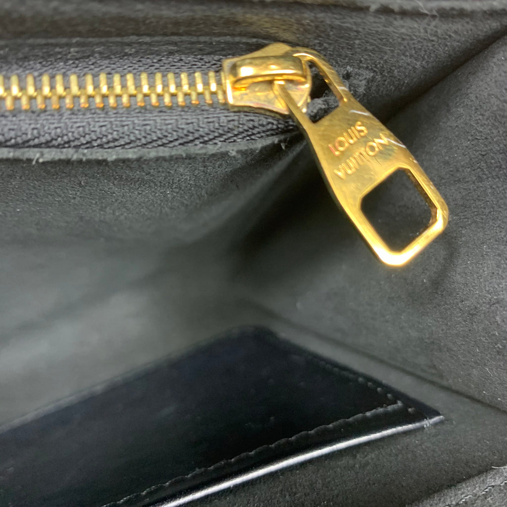 Sac Louis Vuitton Louise PM Année 2018 - Certifié Authentique Entrupy