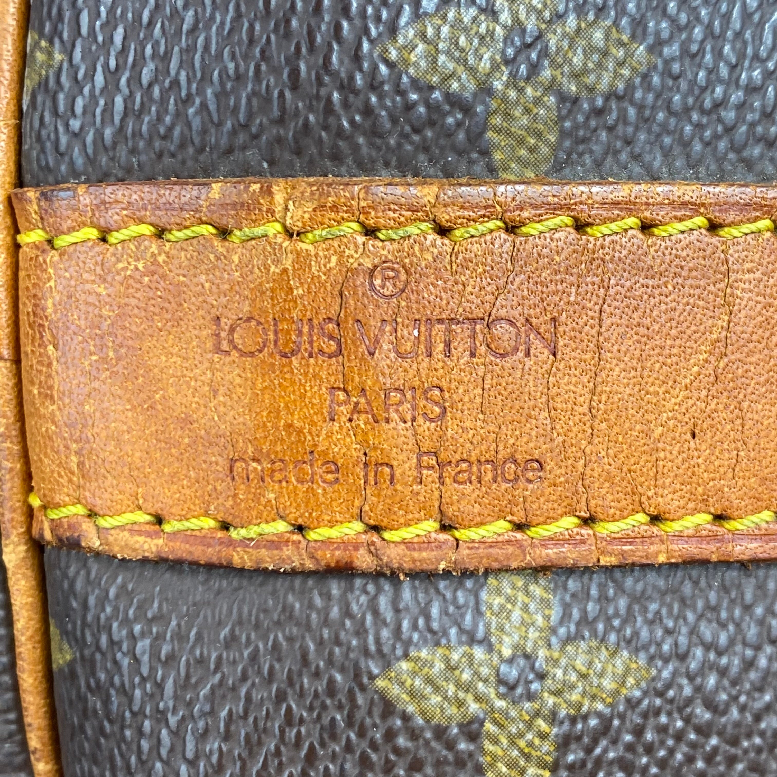 Louis Vuitton Keepall 45 Bandoulière - certifié entrupy