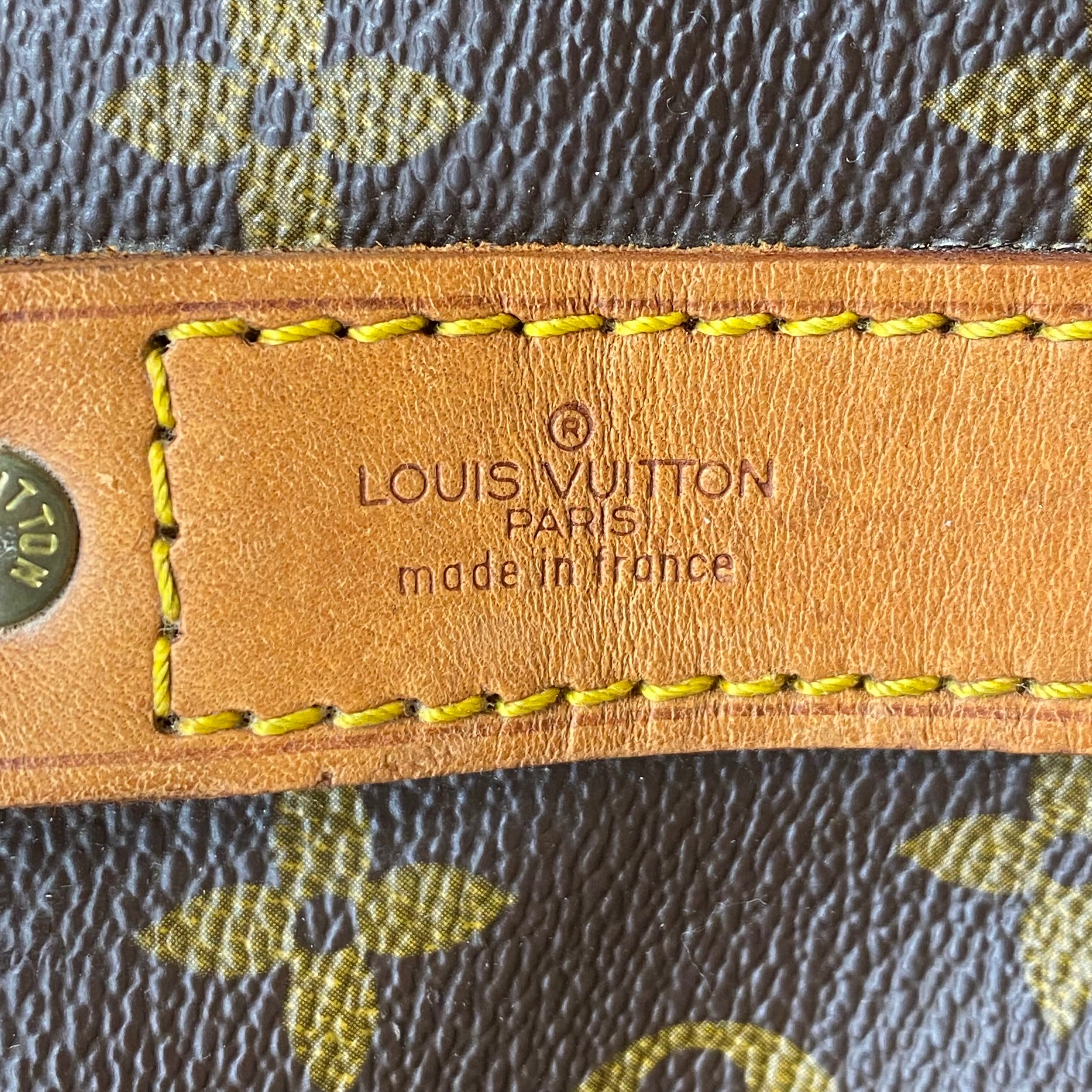 Louis Vuitton Keepall 55 Bandoulière - certifié entrupy