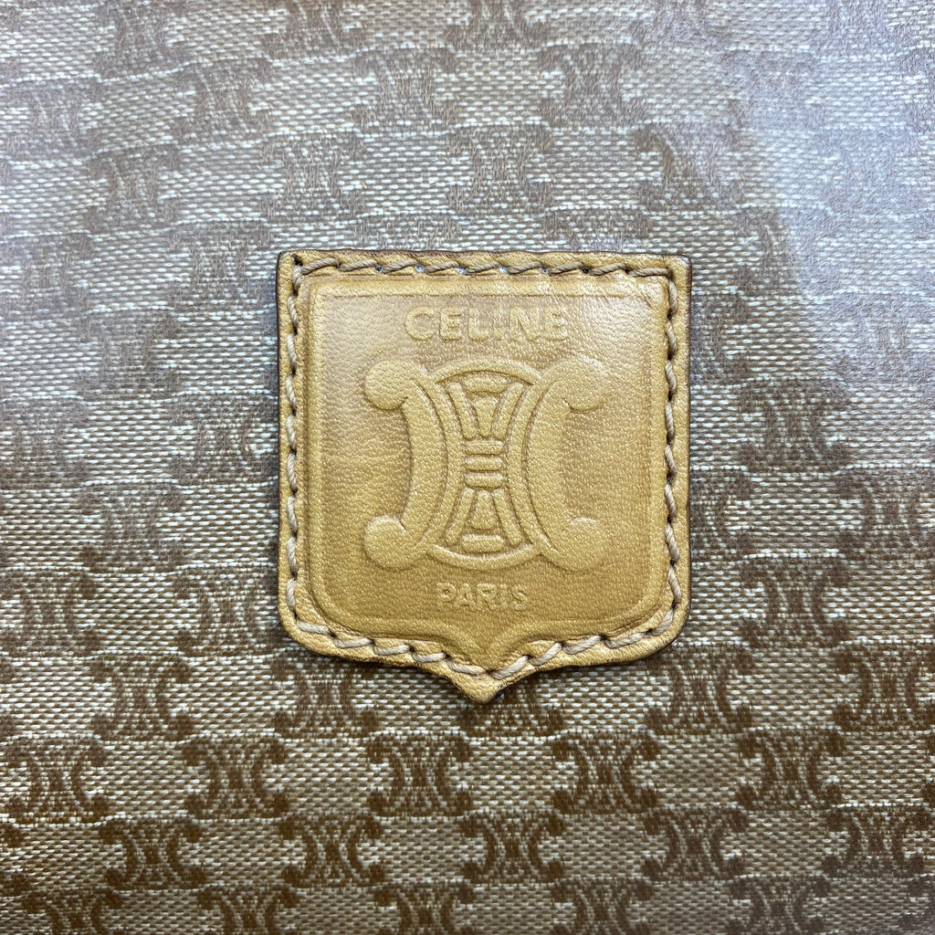 Céline Boston 30
