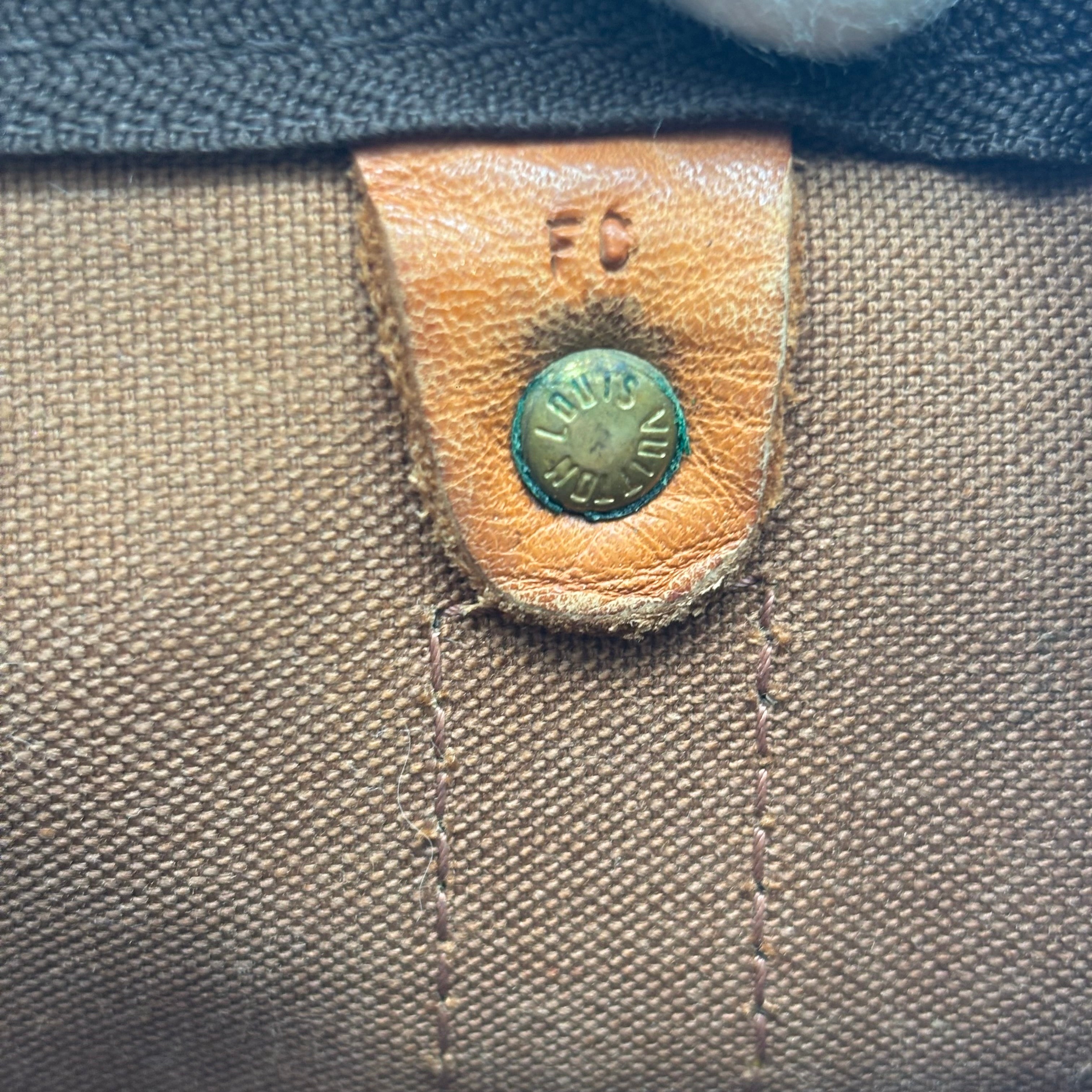 Louis Vuitton keepall 50