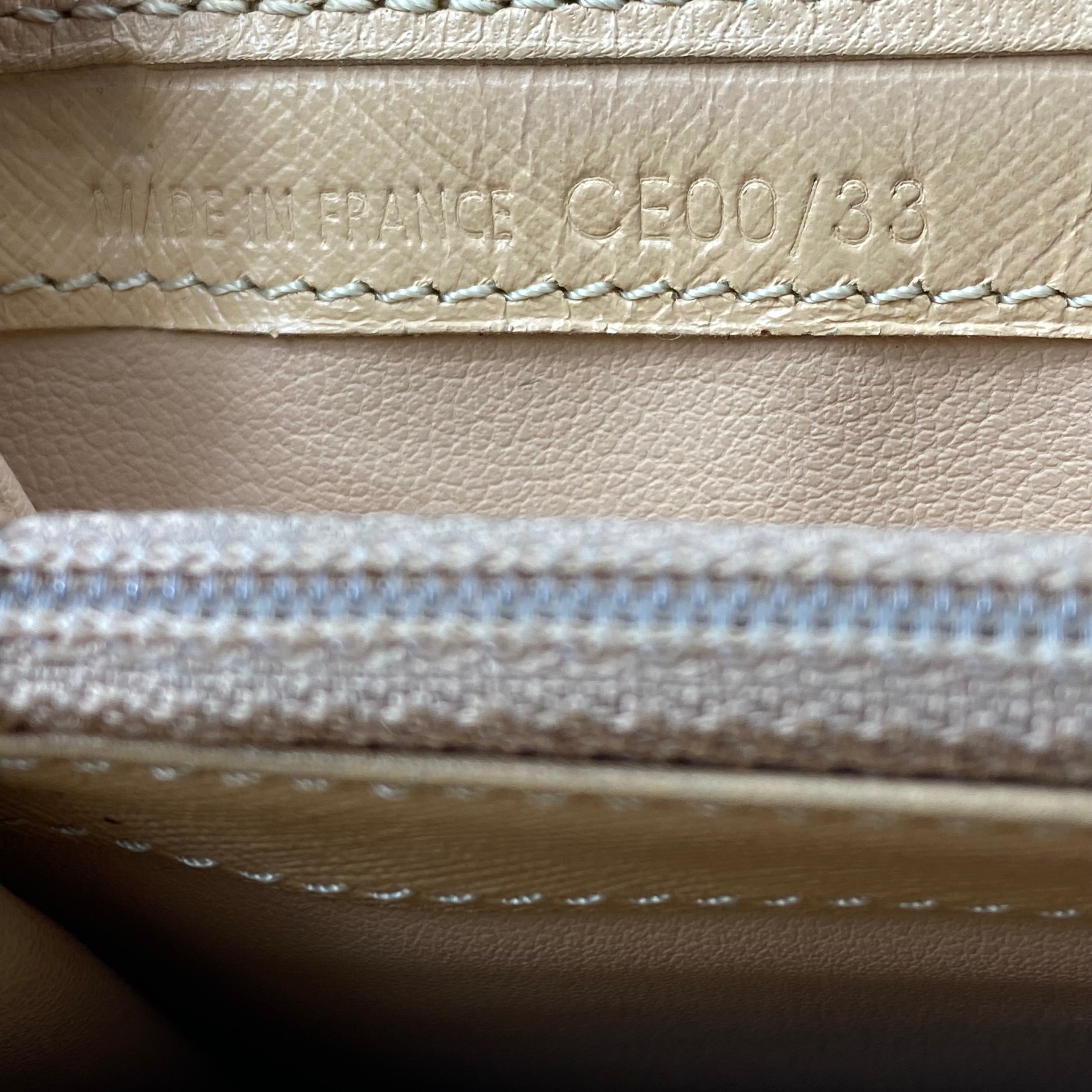 Portefeuille Compagnon Celine Macadam Triomphe - Certifiée Entrupy