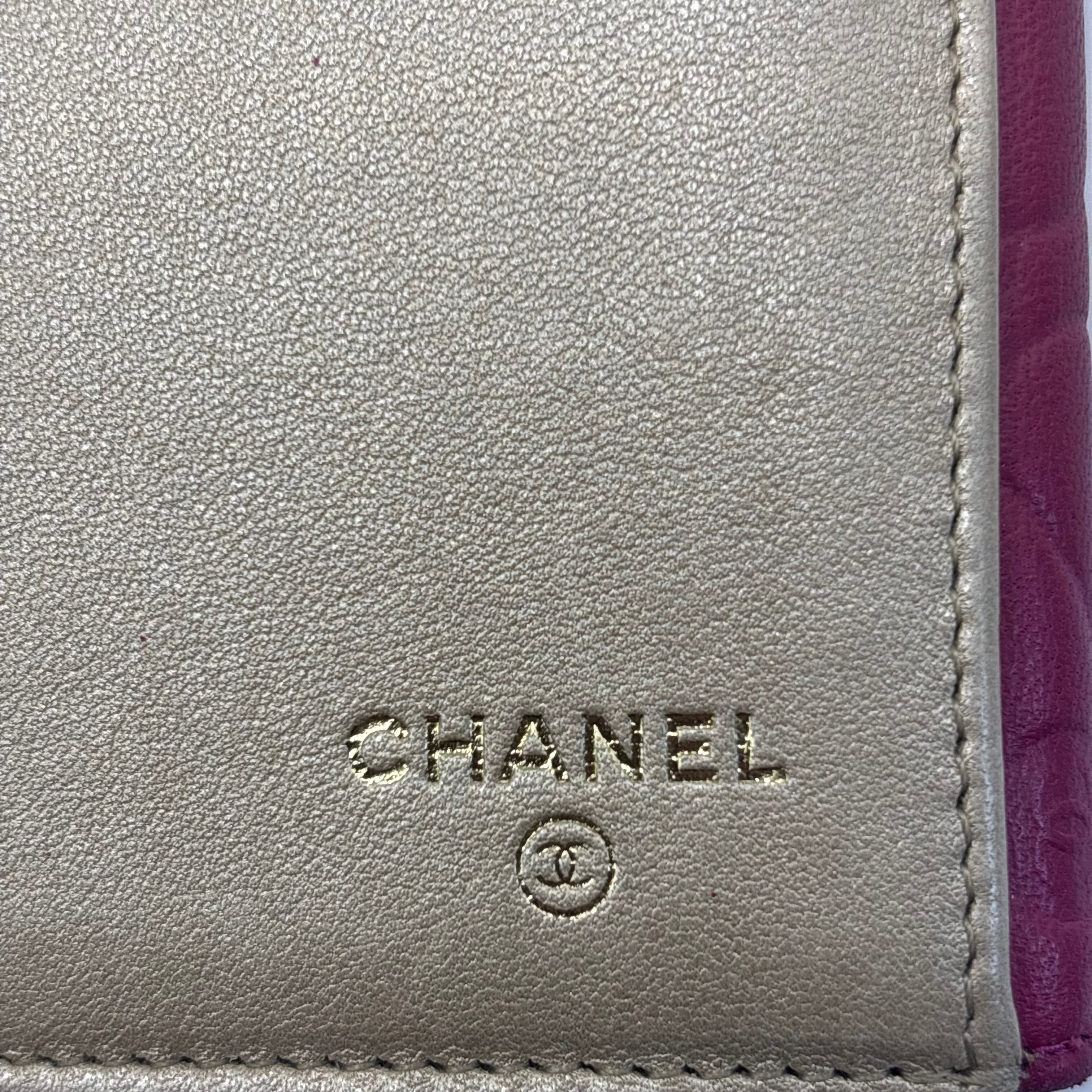 Portefeuille à Rabat Chanel Camélia