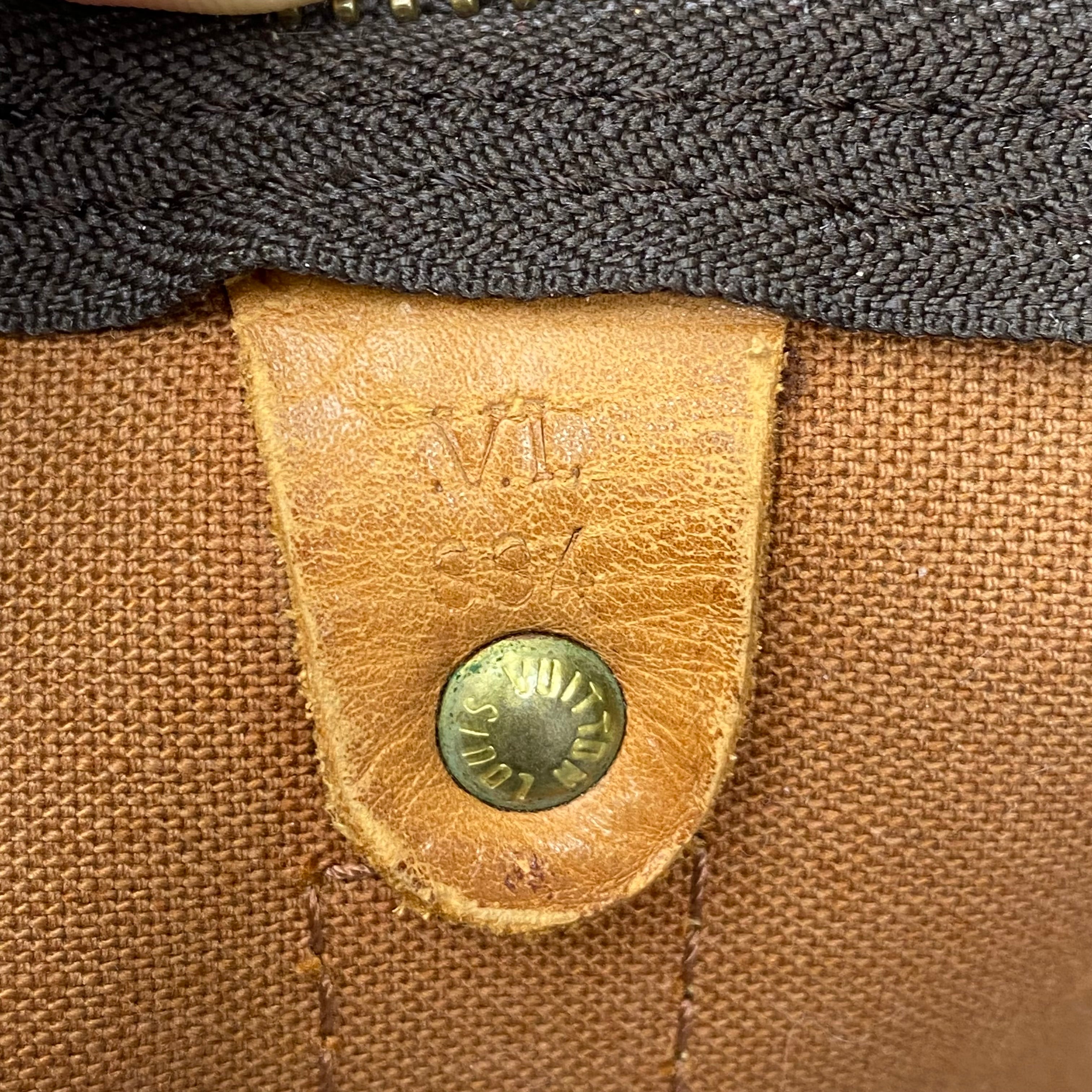 Louis Vuitton Keepall 55 Bandoulière - Certifié Entrupy