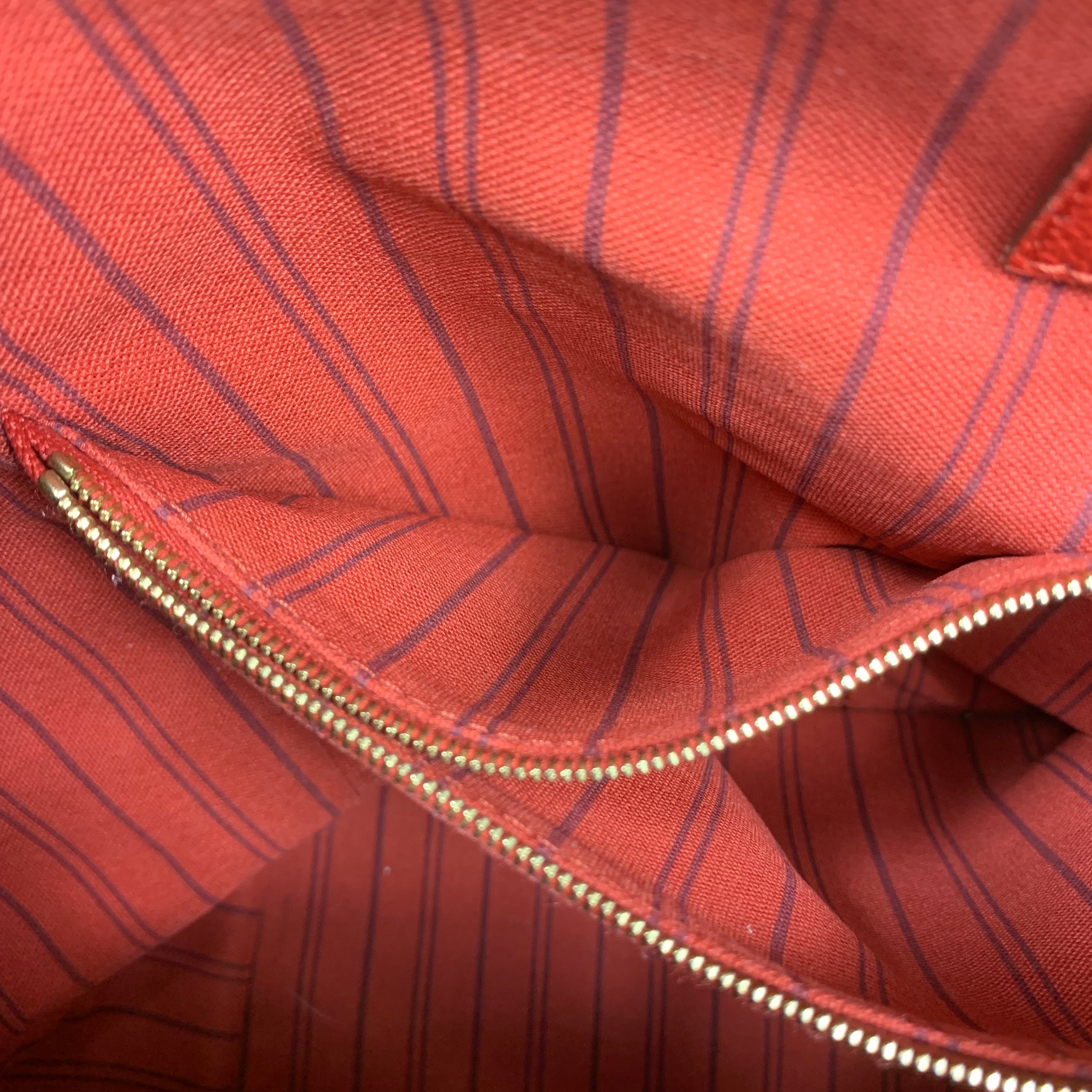 Sac Louis Vuitton Lumineuse PM Monogram Empreinte