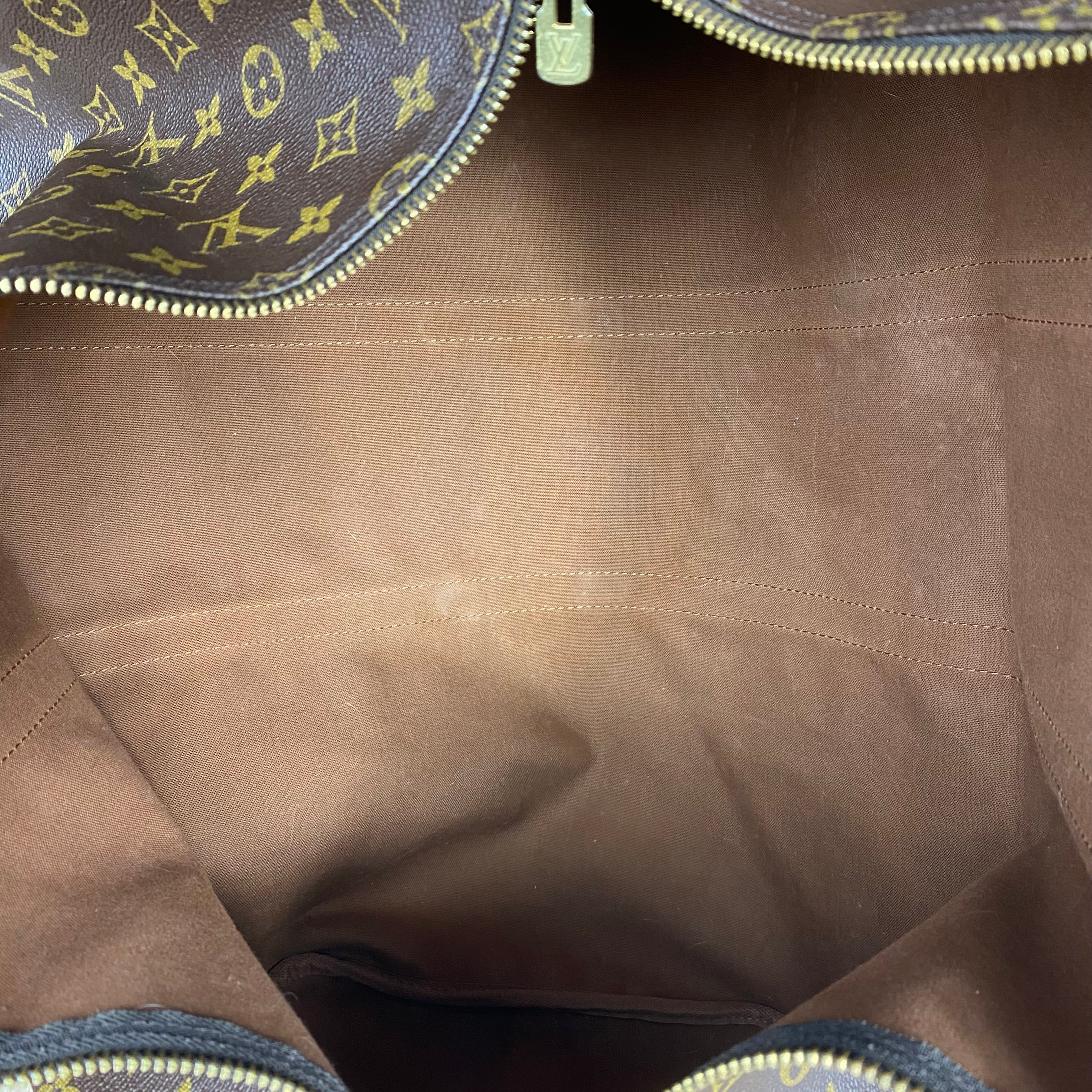 Louis Vuitton Keepall 55 Bandoulière - certifié entrupy