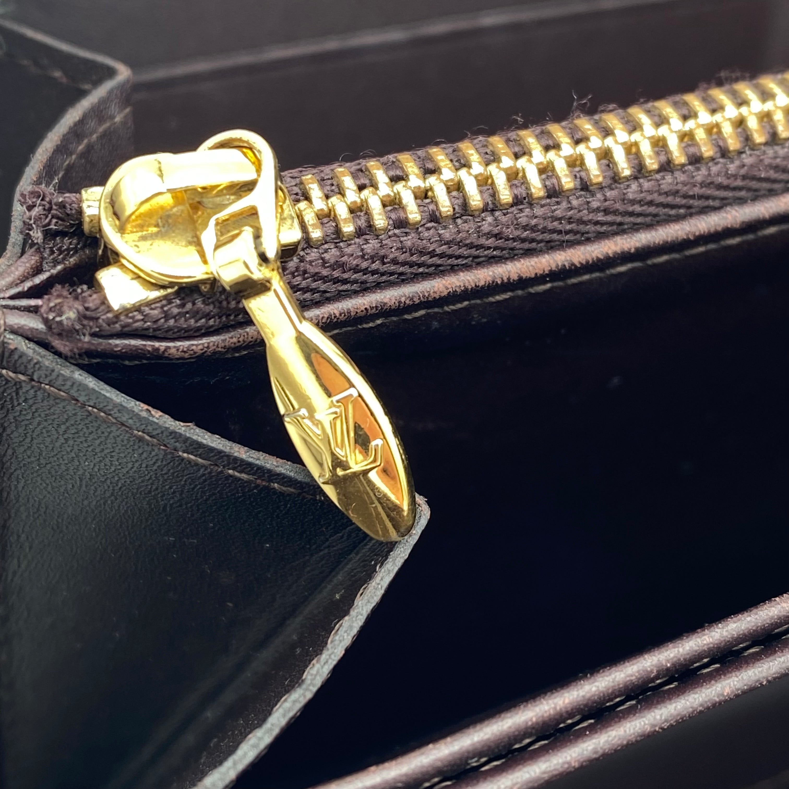 Portefeuille Louis Vuitton Zippy Wallet Vernis Amarante