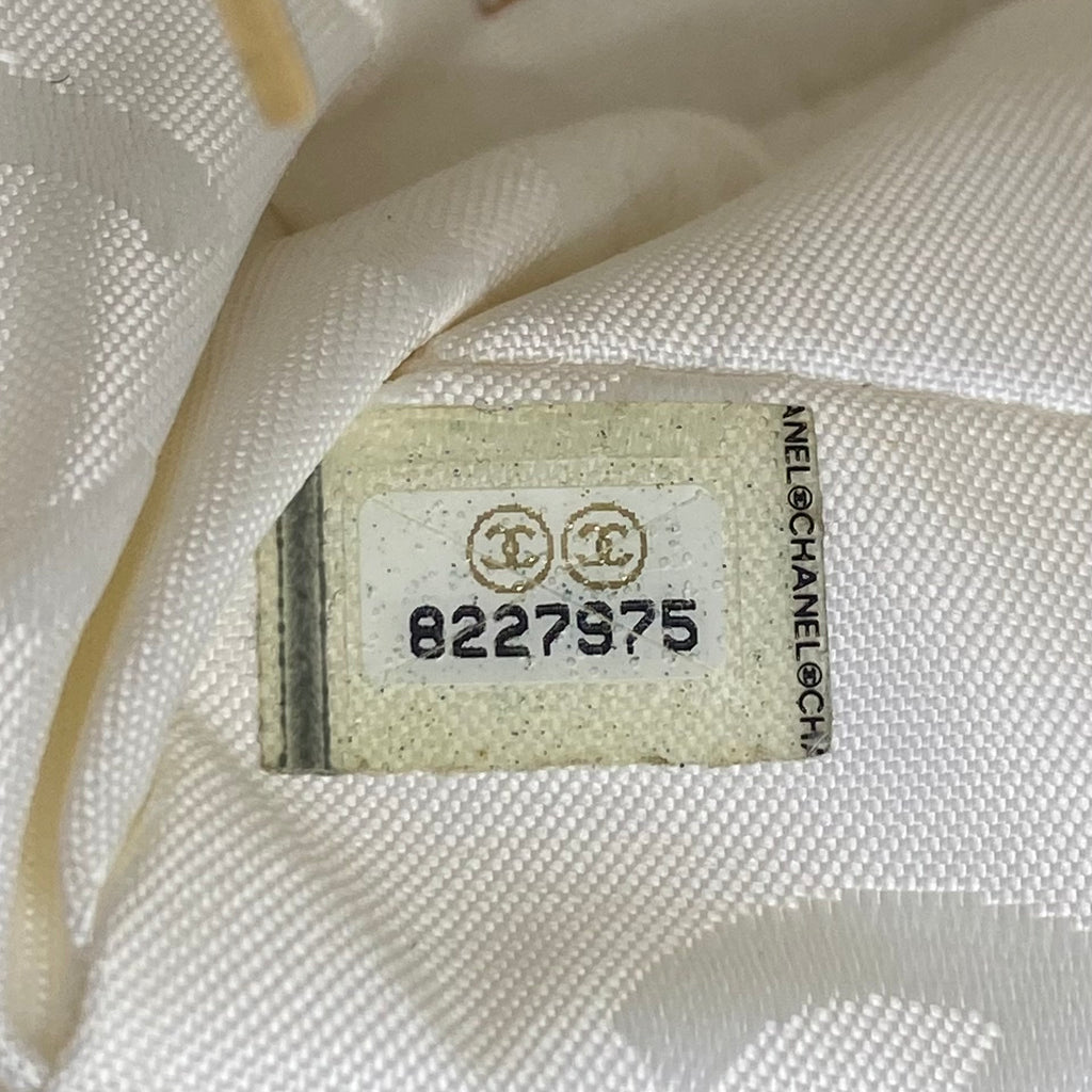 Chanel Timeless Flap Bag Camélia Crème vernis