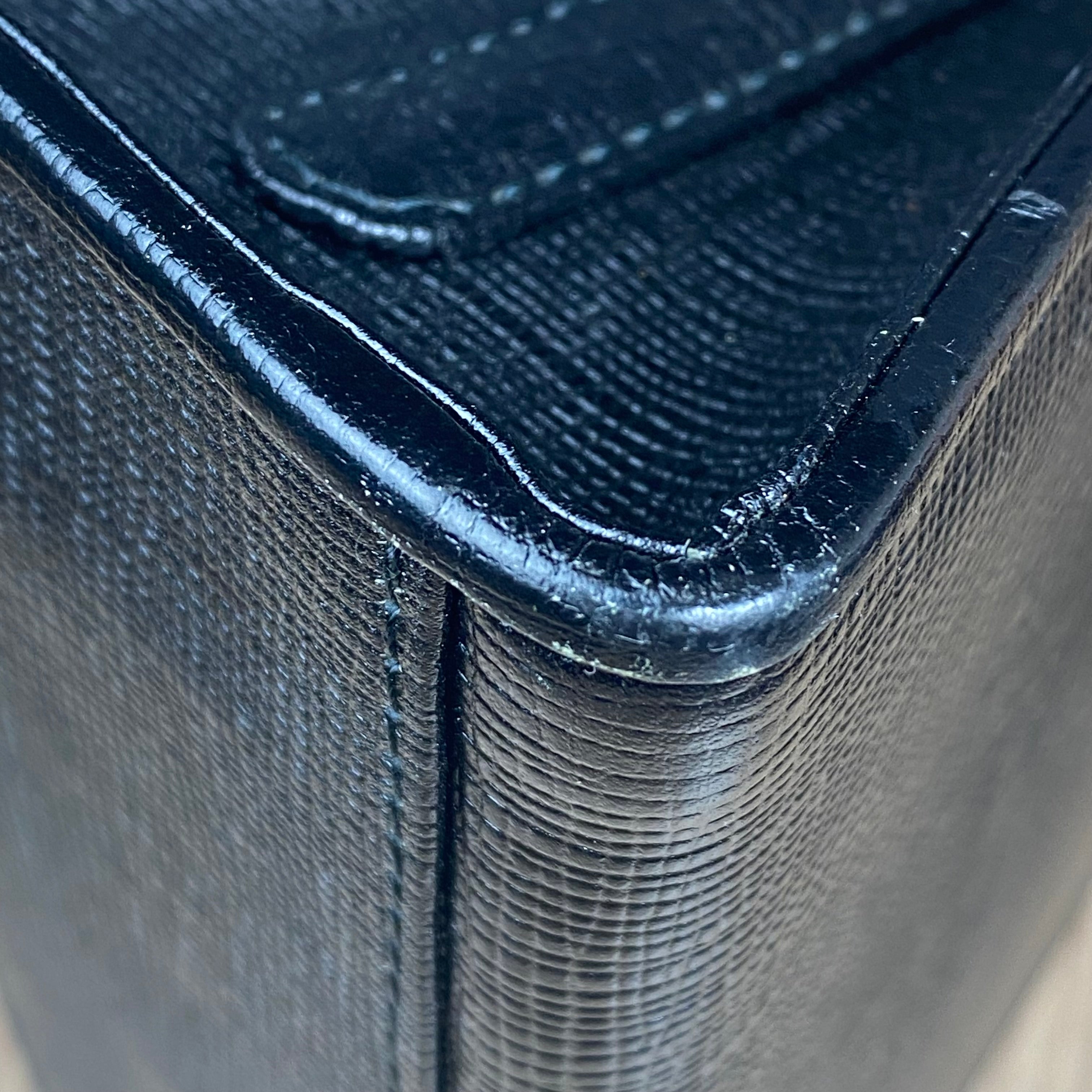 Sac Courrèges Trapeze — Cuir Texturé Noir