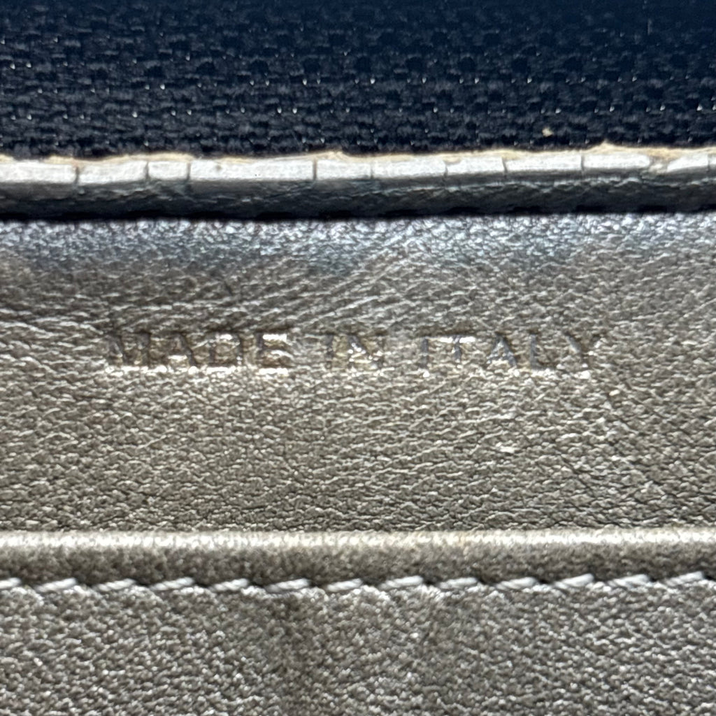 Portefeuille Zippé Chanel Camélia