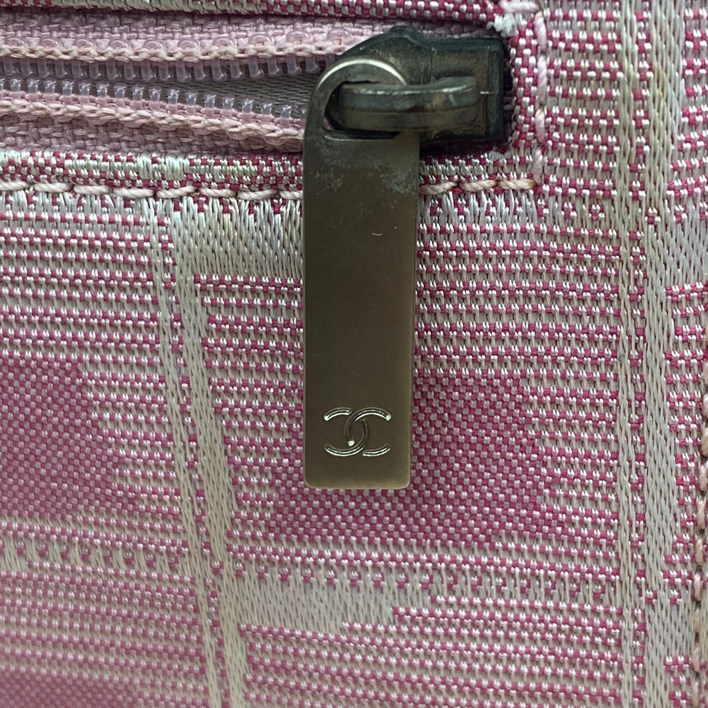 Chanel WOC — Toile Jacquard Rose