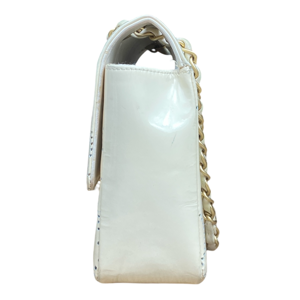 Chanel Timeless Flap Bag Camélia Crème vernis