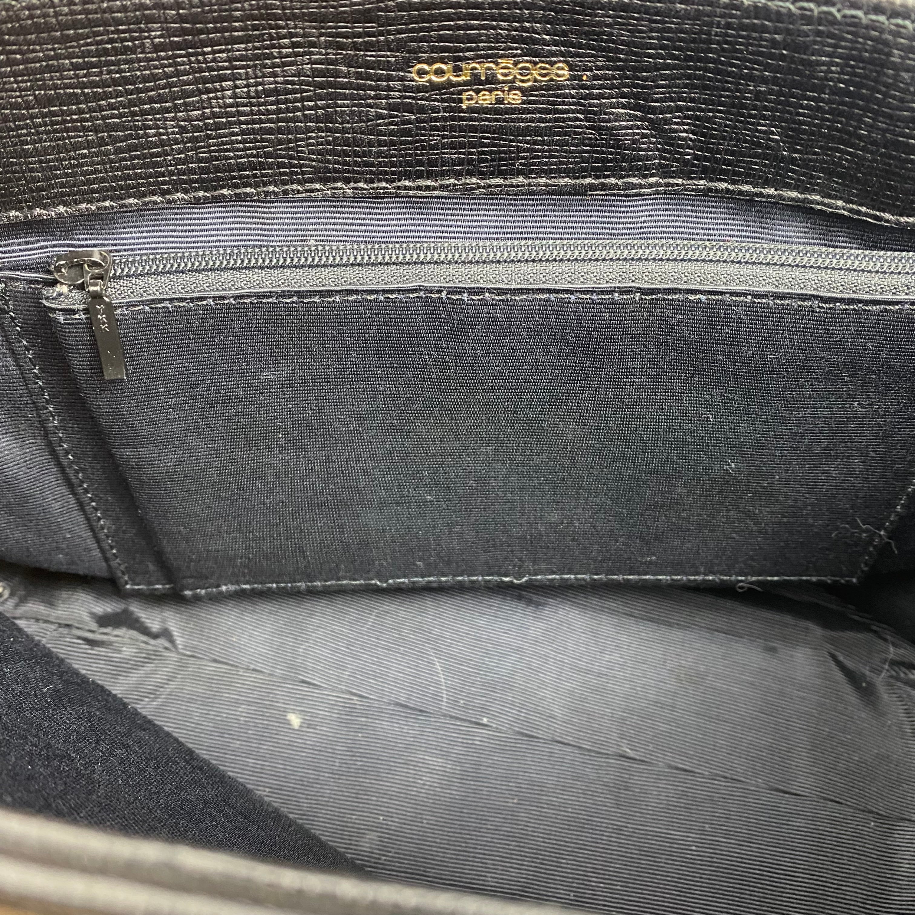 Sac Courrèges Vintage — Cuir Texturé Noir & Bijouterie Dorée